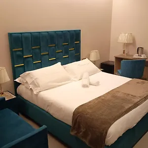 Frühstückspension Suites&rooms Piazza Dei Martiri, Catania